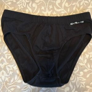 Evolve Mens Black Cotton Briefs. Medium